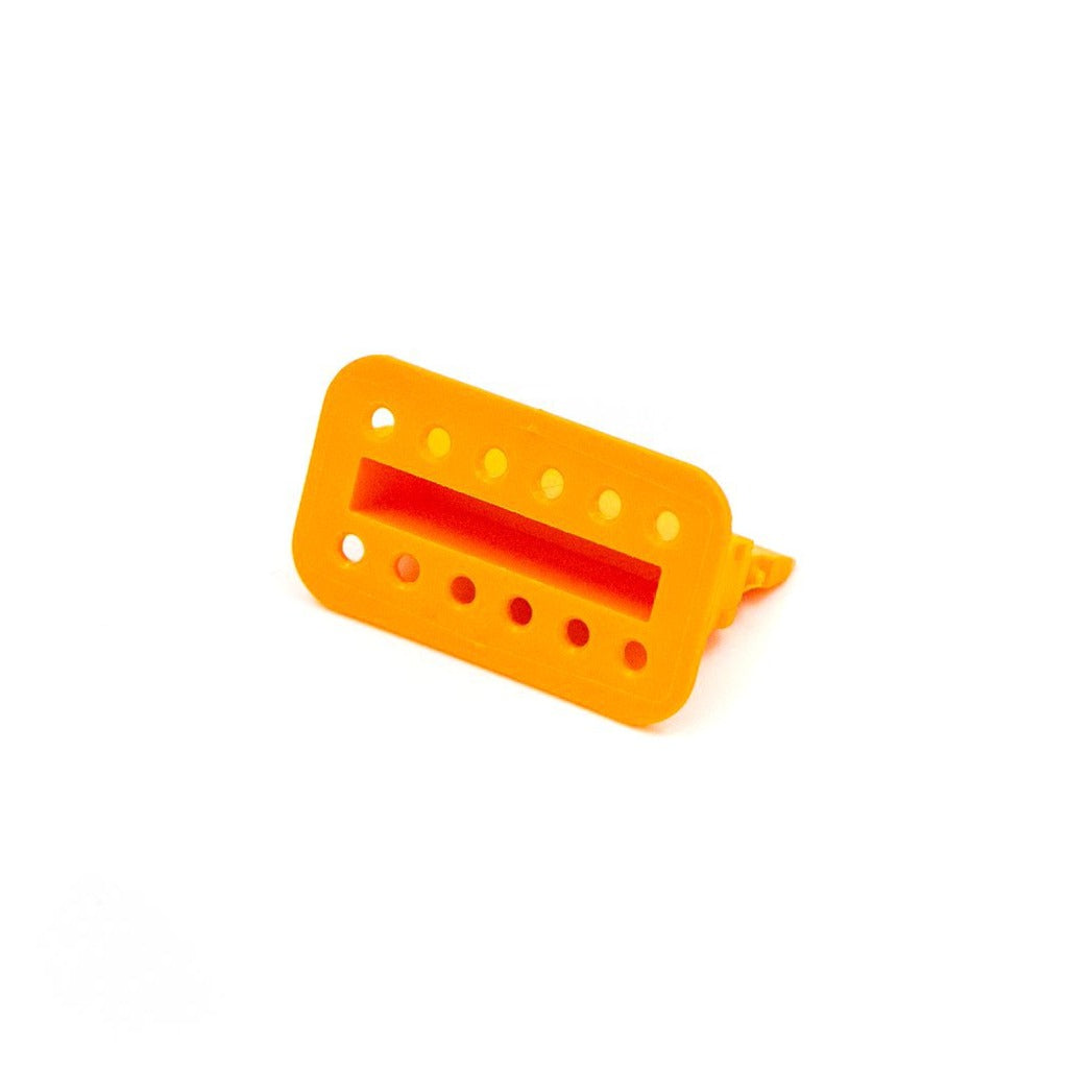 DT SERIES 12 CAVITY PLUG