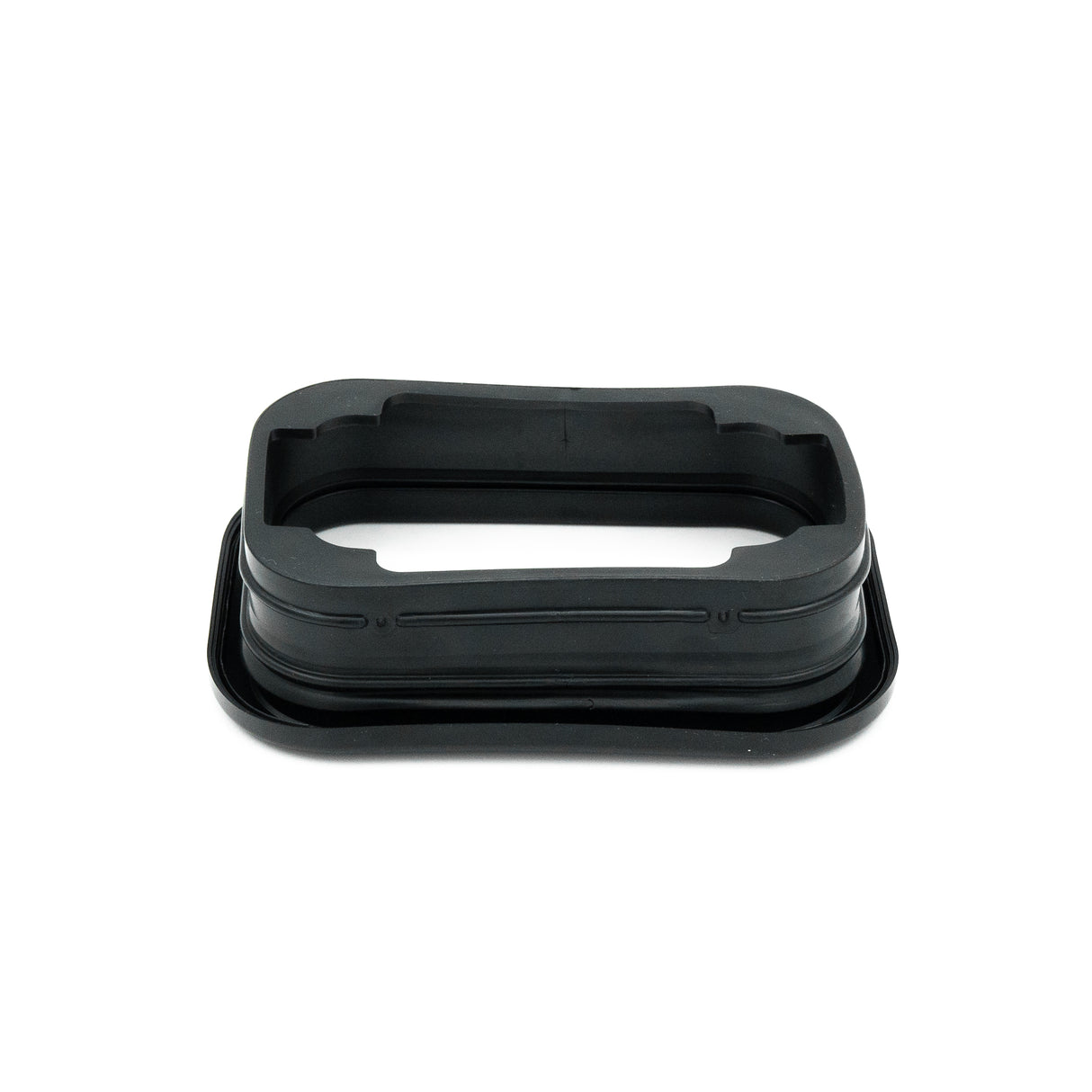 4" RECTANGULAR TAIL LIGHT GROMMET