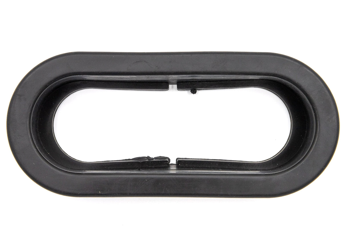 6" OVAL LIGHT MOUNTING GROMMET